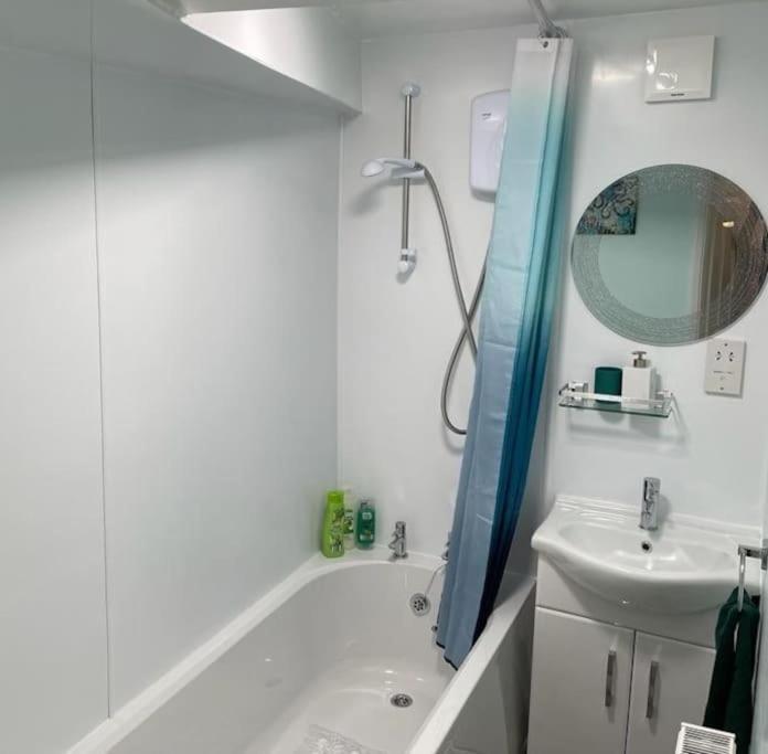 Turtle Dove Apartment Oksford Zewnętrze zdjęcie